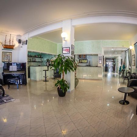Marina B&B Adults Only Сестри-Леванте Экстерьер фото